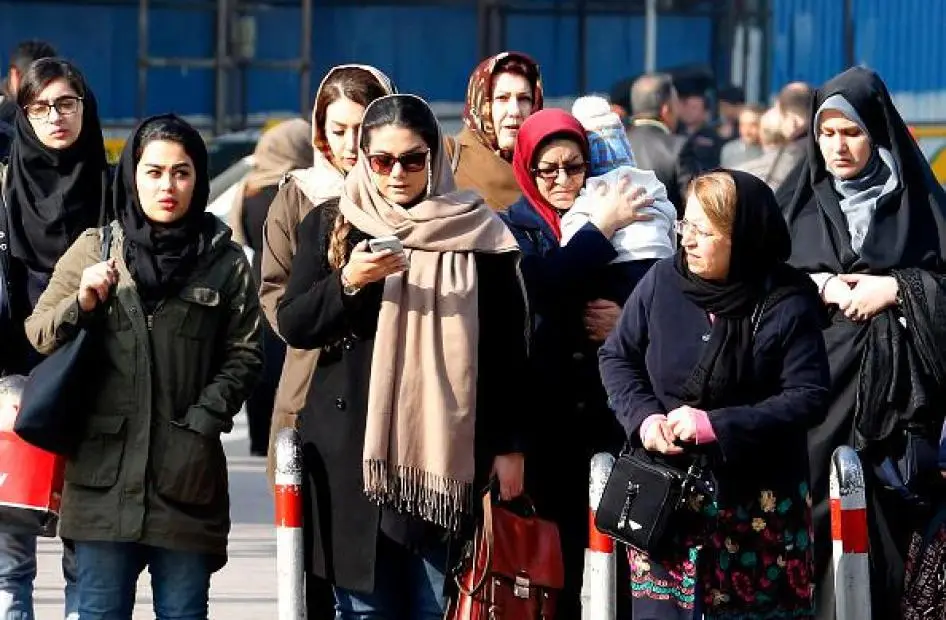 Féminicides en Iran : un fléau aggravé par des lois répressives et l’inaction de l’État ⚖️🚨