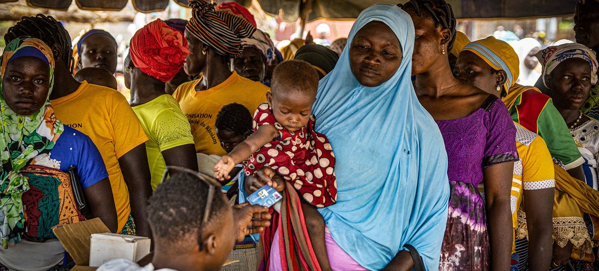 « Dévoreuses d’âmes » : un regard bouleversant sur l’exclusion des femmes au Burkina Faso