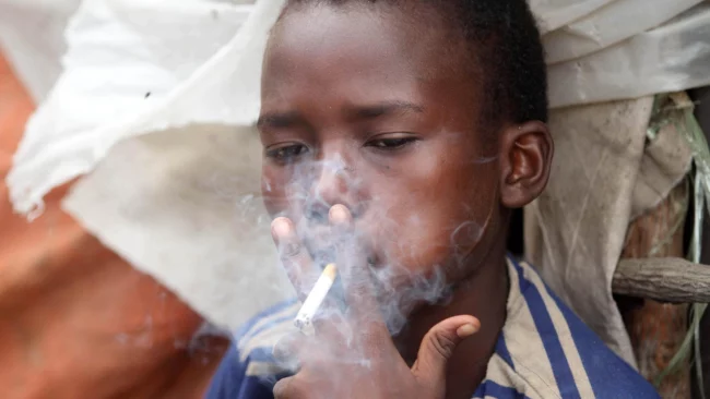 OMS : Les adolescents de 13 à 15 ans en première ligne face à la consommation de nicotine OMS : Les adolescents de 13 à 15 ans en première ligne face à la consommation de nicotine