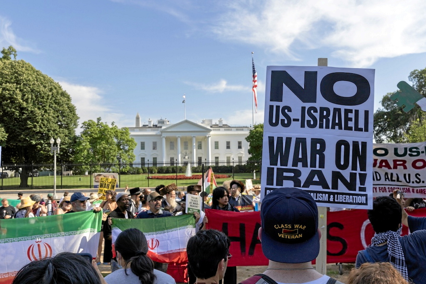 Frappes israélo‑américaines contre l’Iran : l’Afrique observe, inquiète et partagée