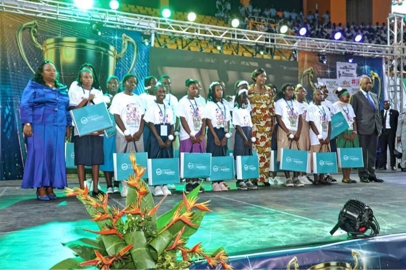 Olympiades de l’Éducation nationale : l’excellence scolaire gabonaise célébrée au plus haut niveau