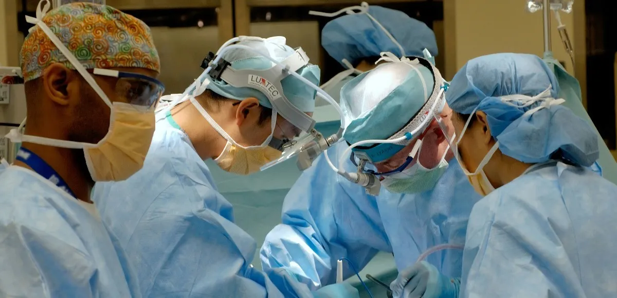 Une opération à 11 000 km : une révolution médicale en Angola