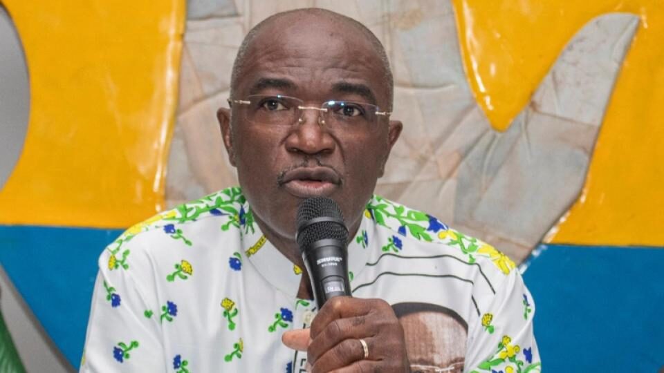 Blaise Louembe : « Ali Bongo était malade, mais nos textes nous obligeaient à le présenter à la présidentielle »