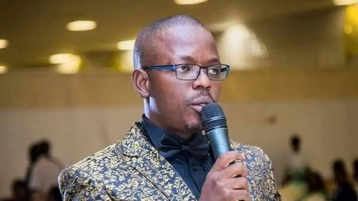 Burkina Faso dénonce « l’assassinat crapuleux » de l’influenceur Alino Faso en Côte d’Ivoire Burkina Faso dénonce « l’assassinat crapuleux » de l’influenceur Alino Faso en Côte d’Ivoire