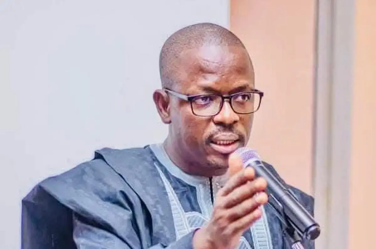 Burkina Faso – Côte d’Ivoire : l’influenceur Alino Faso retrouvé mort en détention à Abidjan