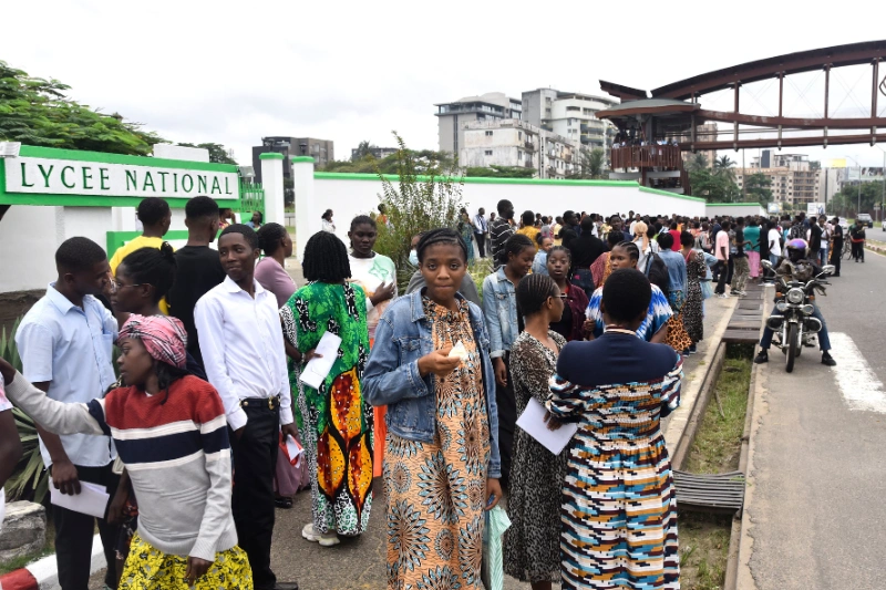 Gabon : Bac 2025, entre exploits précoces et parcours exemplaires, l’éducation en pleine lumière